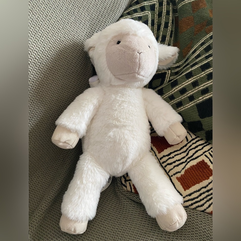 Pottery Barn Lamb Calming Sounds Critter Buddy Sound Machine‎
